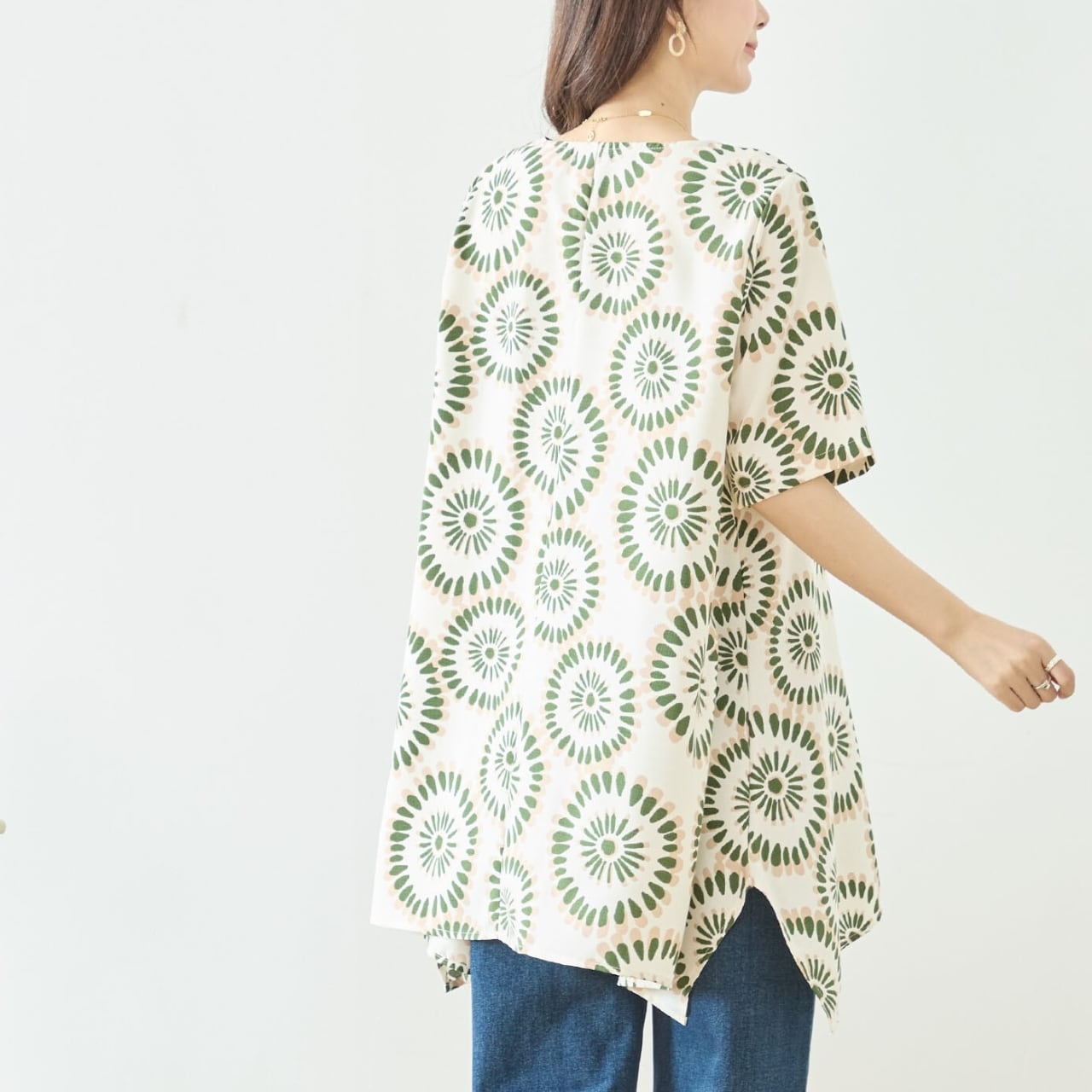 新作][TRUBE]サークルフラワープリントTシャツ チュニック 半袖