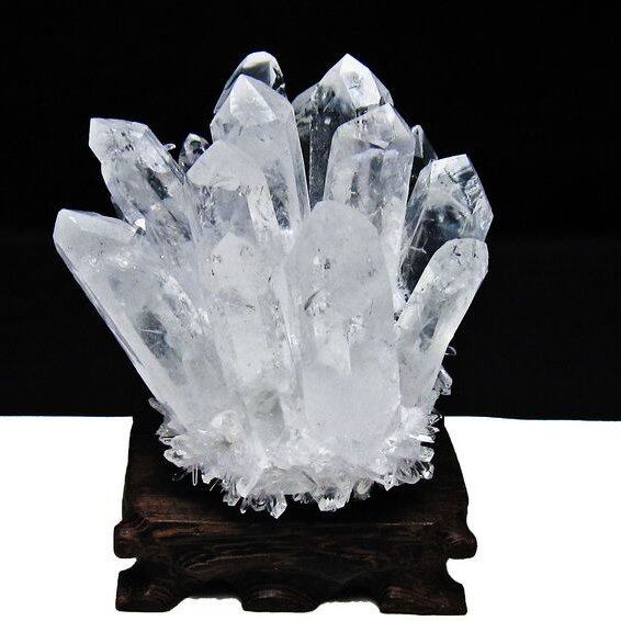 水晶 クラスター 水晶 原石 台座付属 一点物 182-8341