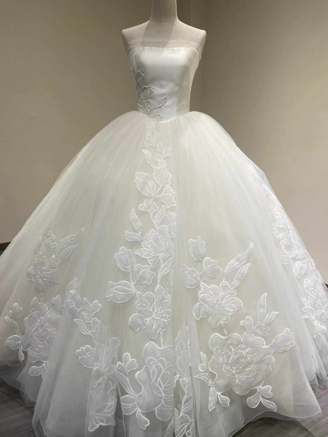 実例写真！取り外しオフショルダー アイボリー 七分袖丈 上品花レース  