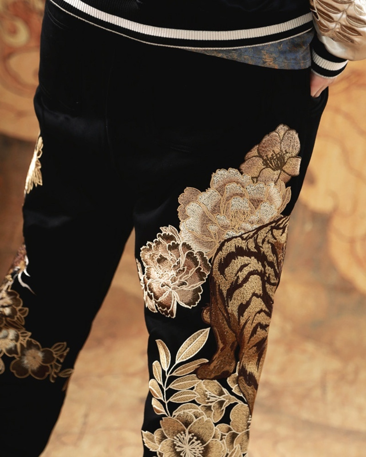 Dragon and Tiger Embroidered  pants【G1085】