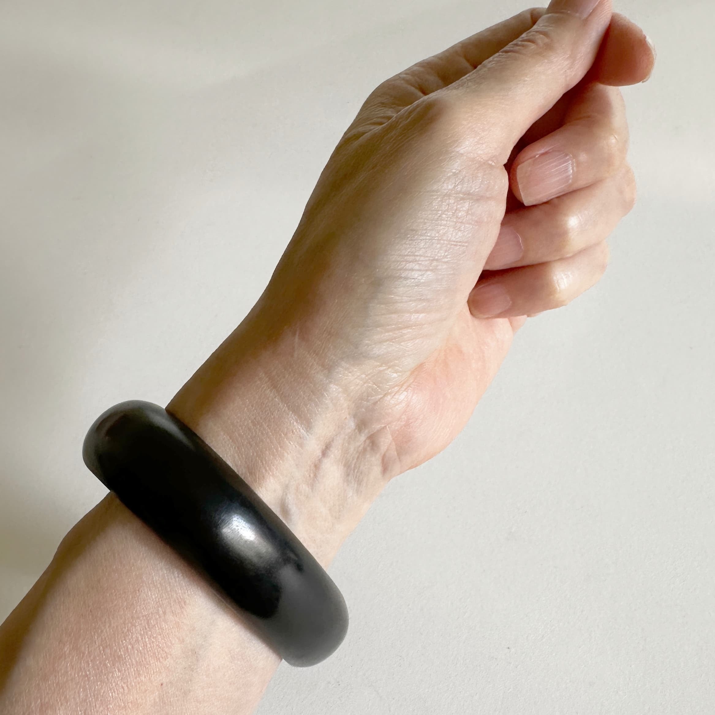 Ba-28eb wood ovalバングル 黒 | Bijoux Kei