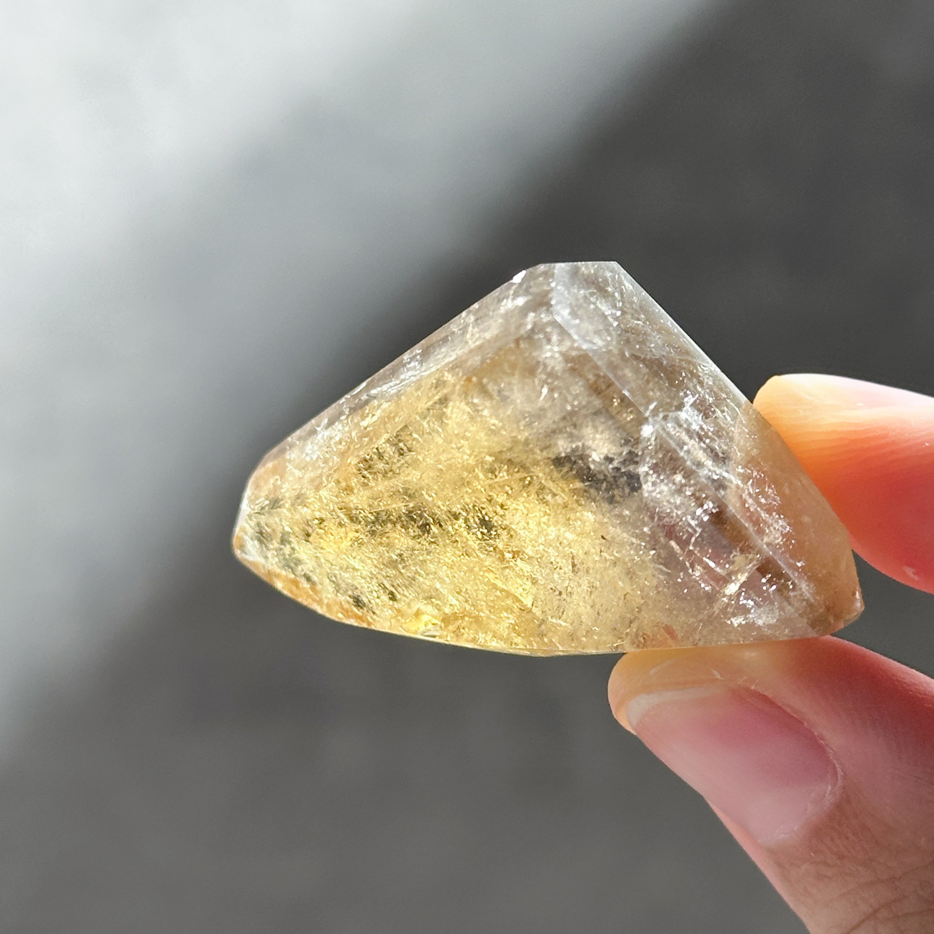 シトリン（黄水晶） フリーフォーム01◇ Citrine ◇ 天然石・鉱物