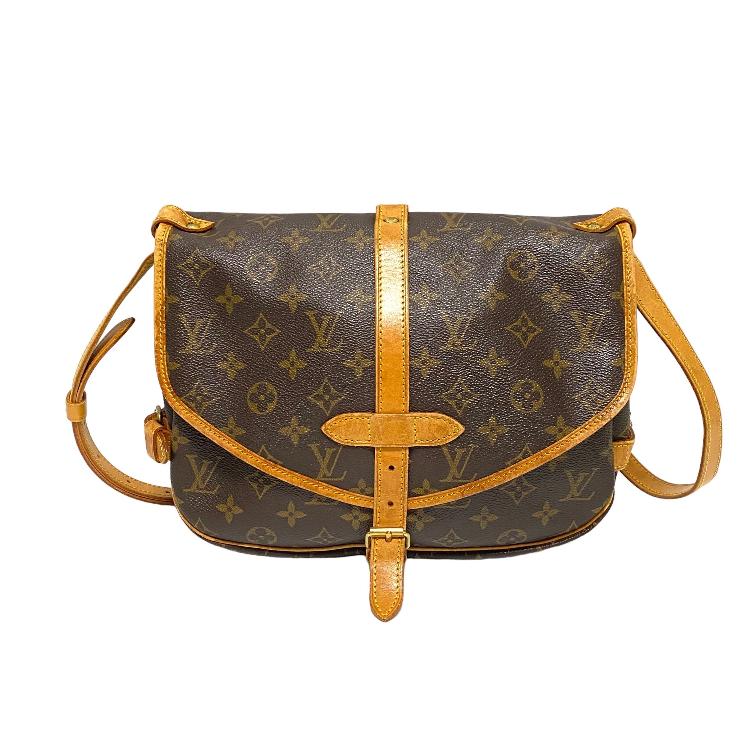 LOUIS VUITTON ルイヴィトン ソミュール30 ショルダーバッグ