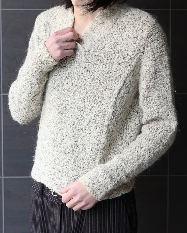 Fluffy V-neck knit