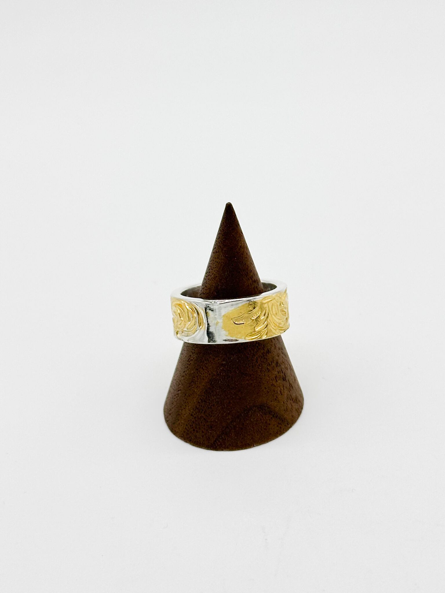 スタジオT&Y全金唐草リング（美品） STUDIO T&Y 金貼り唐草リング10mm(13号) | Good Wednesday