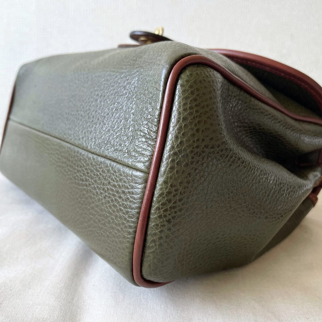 VERY RARE VINTAGE COACH (OLD COACH オールドコーチ) THE SHERIDAN 