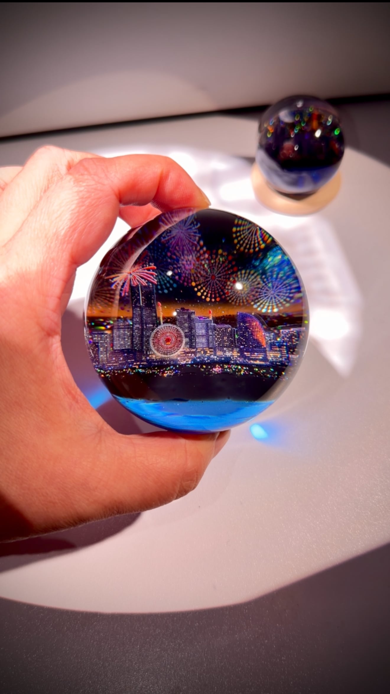 1点もの！7cmオブジェ みなとみらいの夜景＆花火 | 絶景レジン
