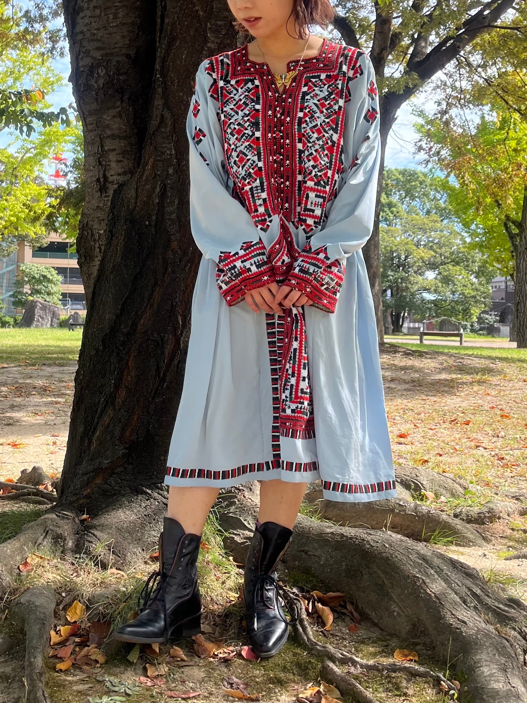 Vintage Baluchistan Embroidery Dress (Light Blue) | Bloomy Vintage Baluchistan Embroidery Dress (Light Blue) | Bloomy