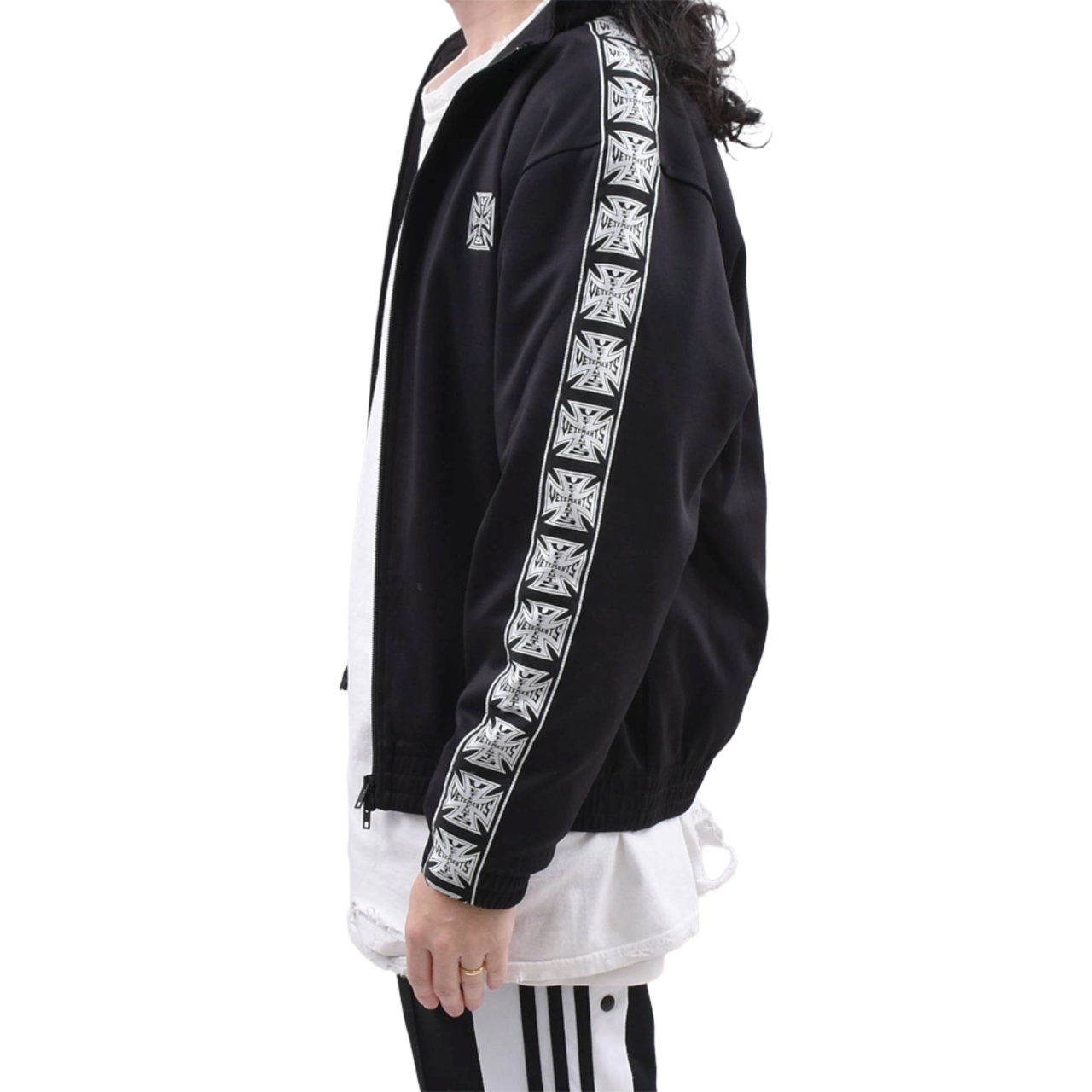 【VETEMENTS】BIKER CROSS TAPE TRACK ZIP-UP - 4