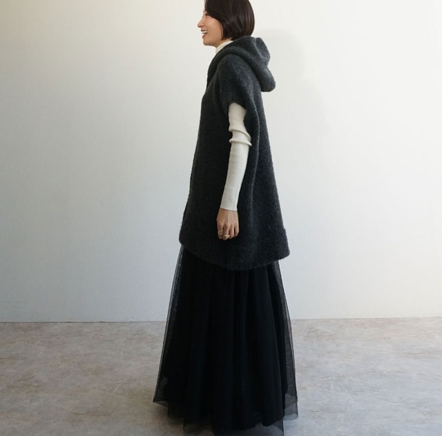 ループフーディーベスト  FINALSALE