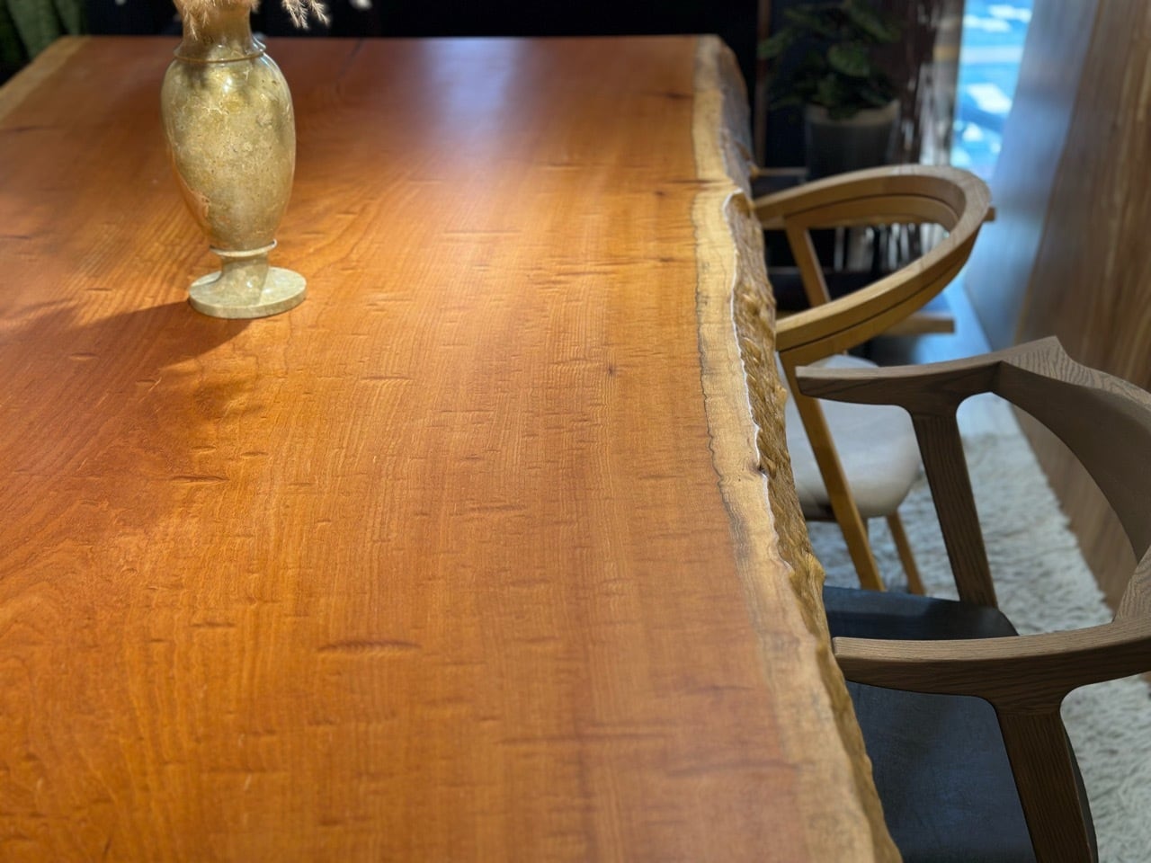 OUTLET・総玉杢】欅（ケヤキ）_2380×1130-1240×80_新宿店_テーブル天板