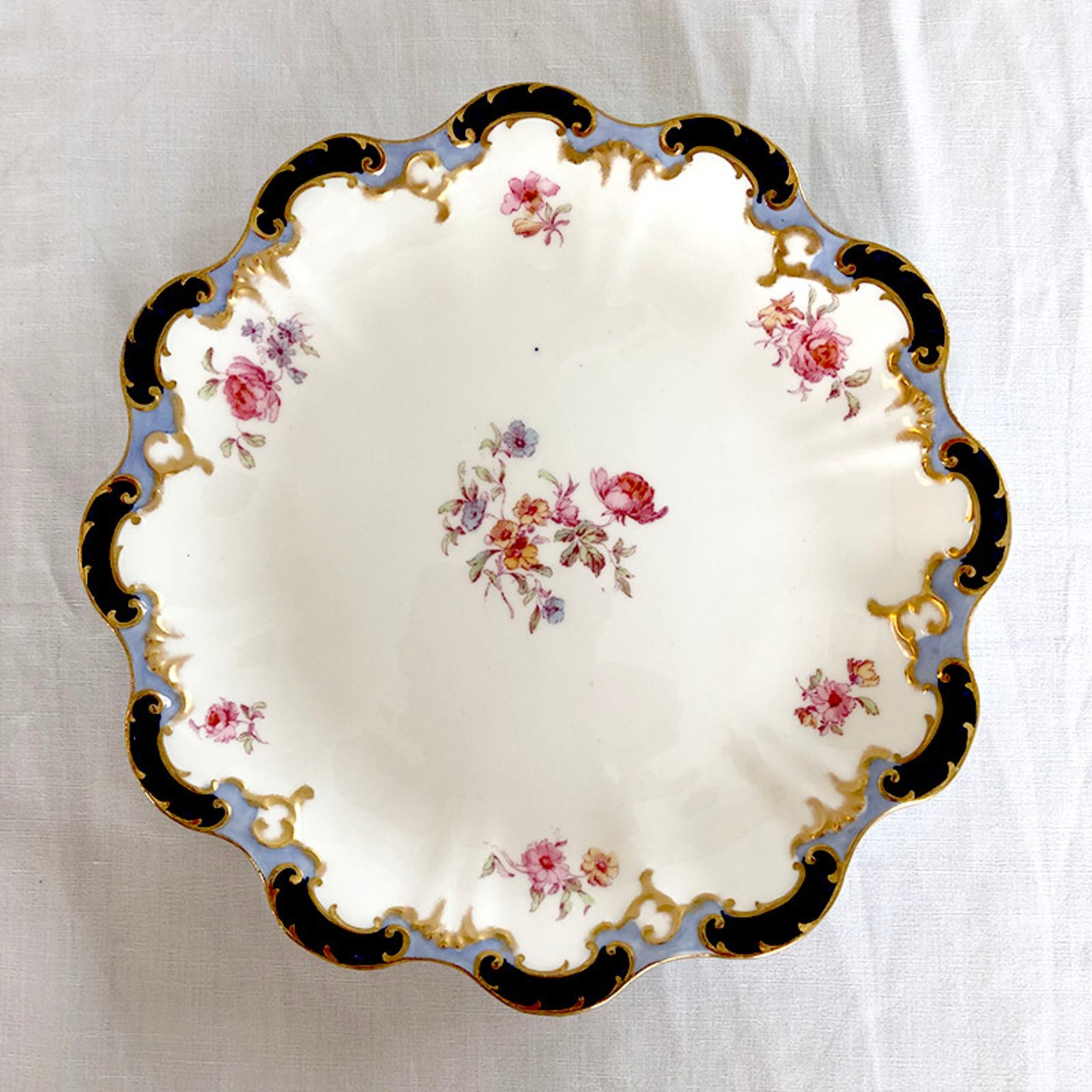 小薔薇の金彩プレート イギリスBISTO 11TWs115