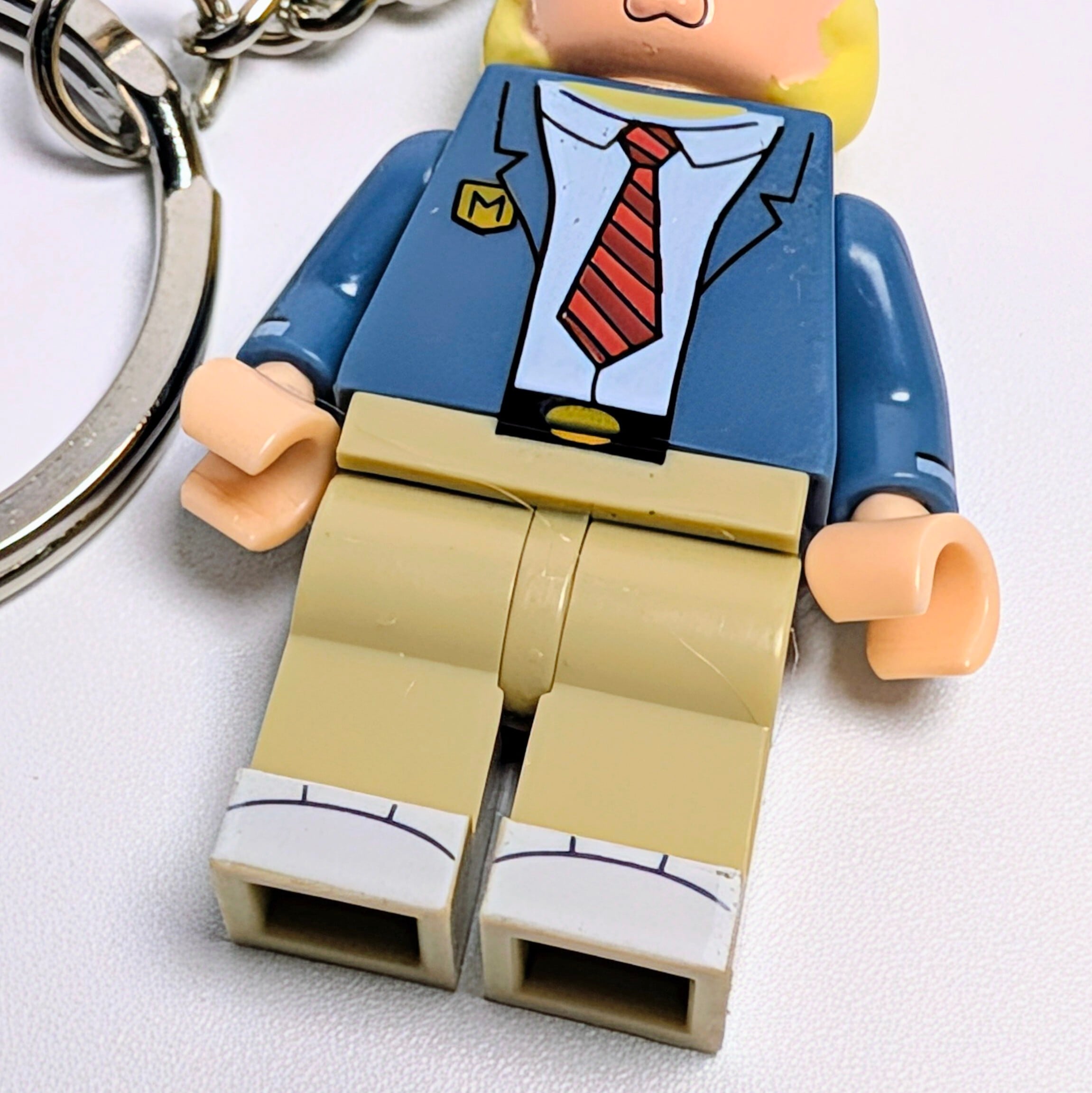 ★ブロックフィギュアキーホルダー★【 Family Guy ( ファミリー・ガイ ) 】クリス・グリフィン〚アメリカン雑貨 アメトイ〛