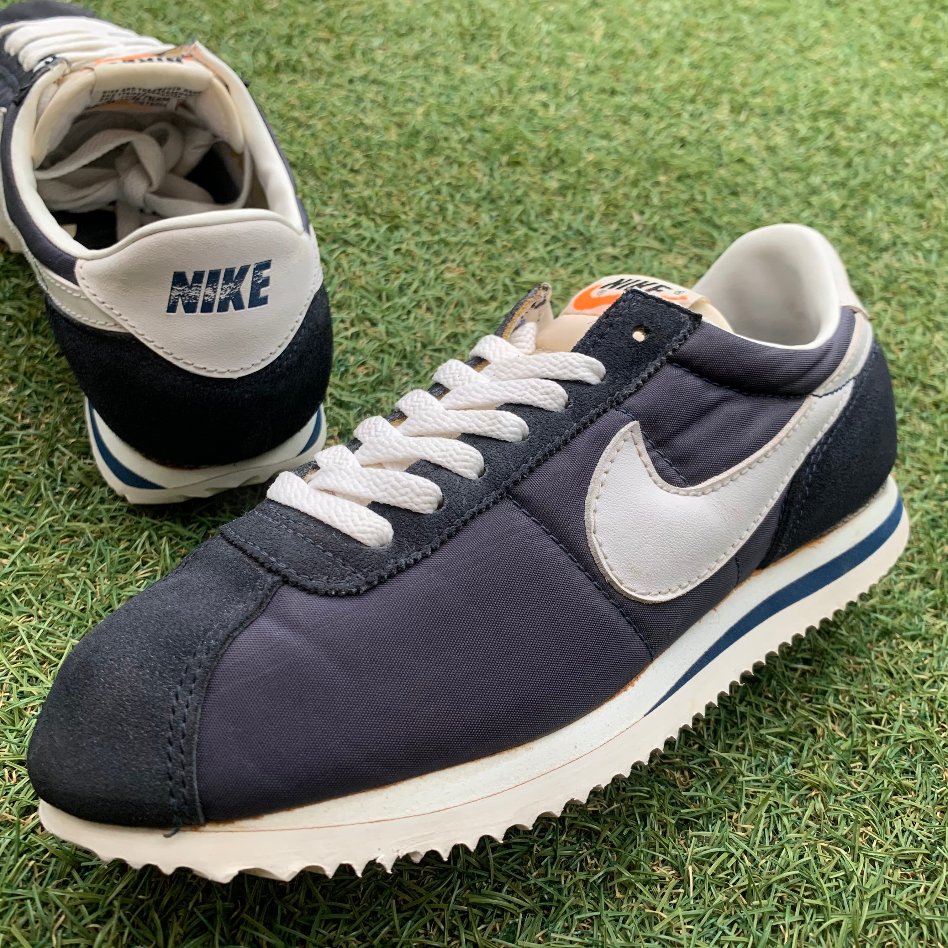 90s CORTEZ 2