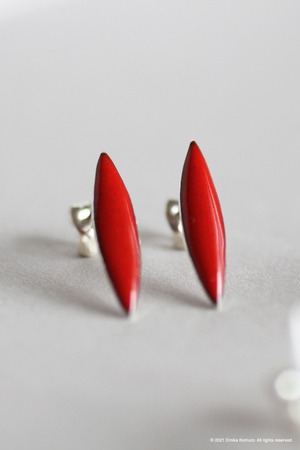 Pointedoval earrings
