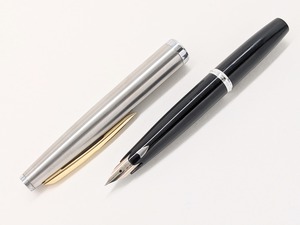 '60s　セーラー万年筆 ２１ ミニ　SAILOR 21 mini　（細字）　18KWG　　　　　03048