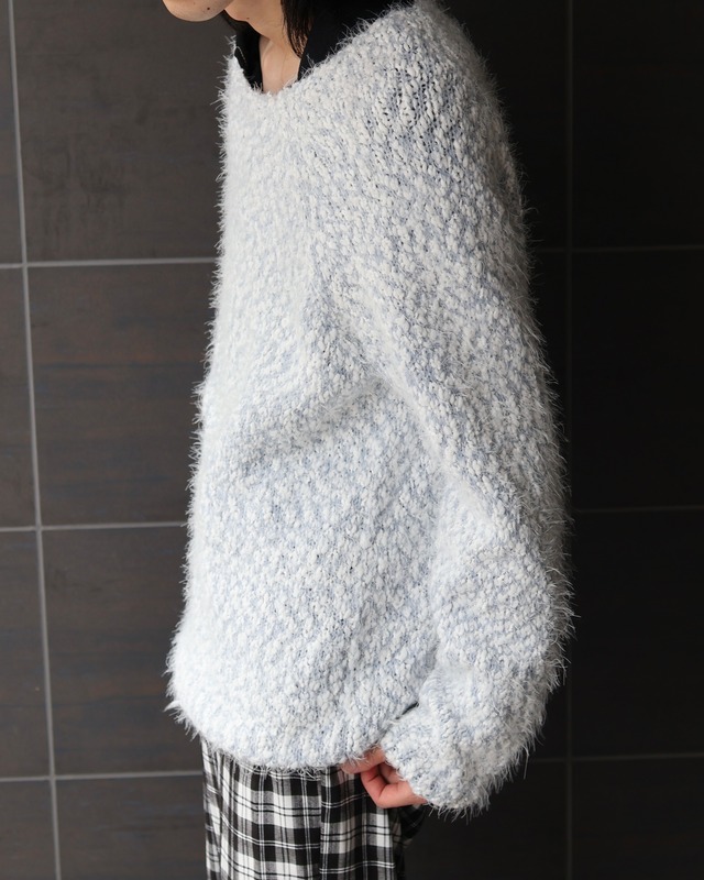 round neck waffle shaggy knit