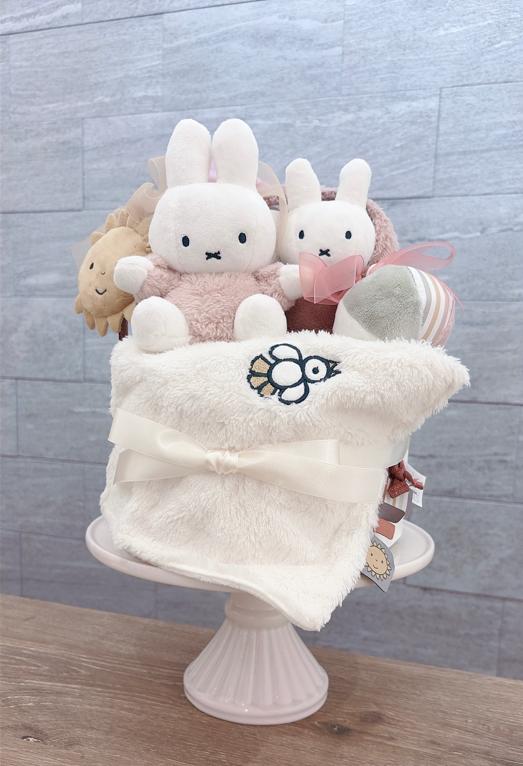 miffy　ミッフィーおむつケーキ