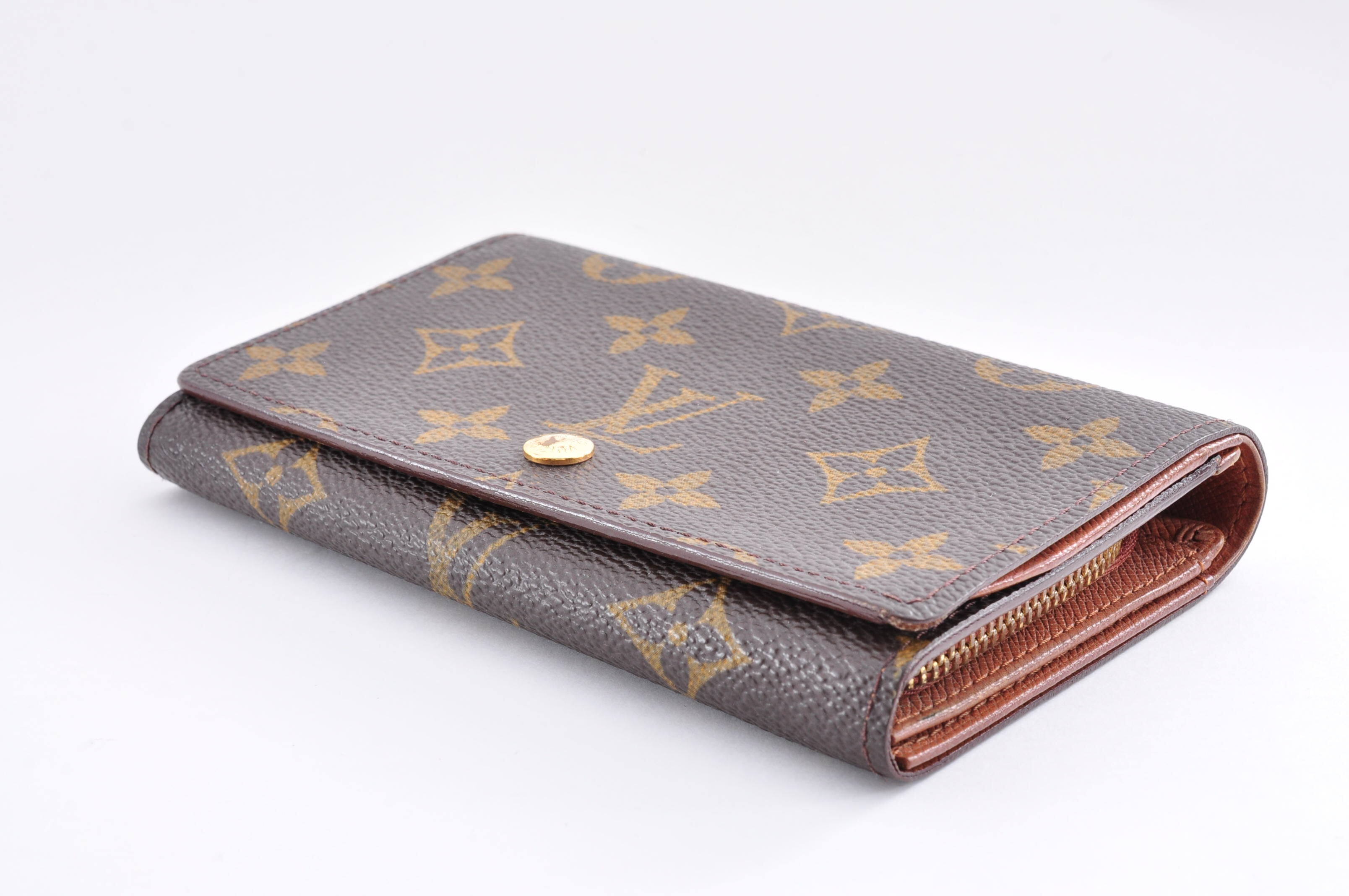 eBay出品 1225_2022 Louis Vuitton ルイヴィトン モノグラム ポルトモネビエトレゾール L字ファスナー二つ折り財布  M61730 CA1906 | enrichers powered by BASE