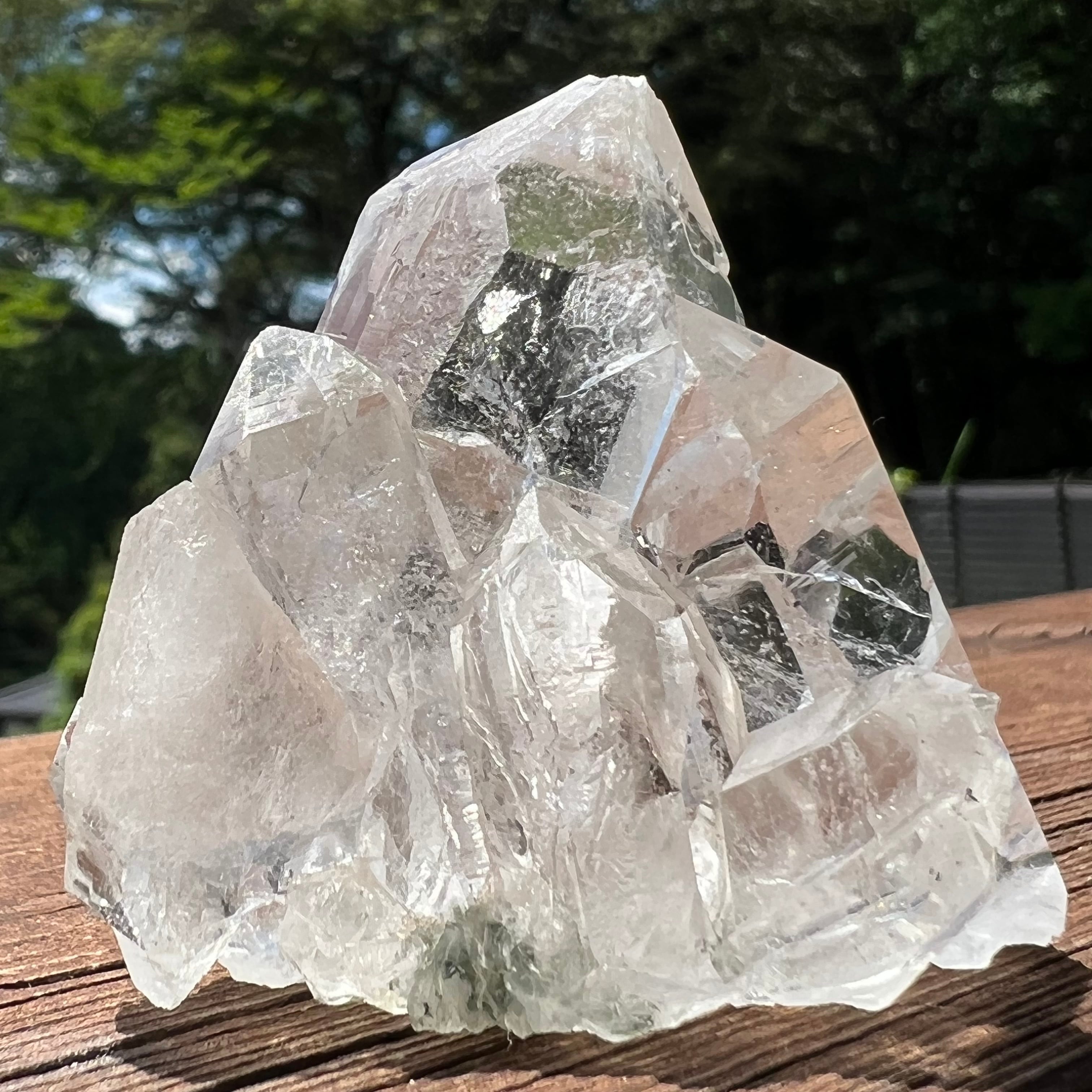 マニハール産水晶(クル地区) クラスター ヒマラヤ水晶 クリスタル