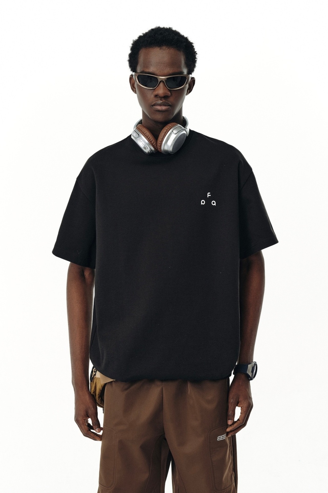 ジオメトリックコードTシャツ uh00041 Geometric Code Tee