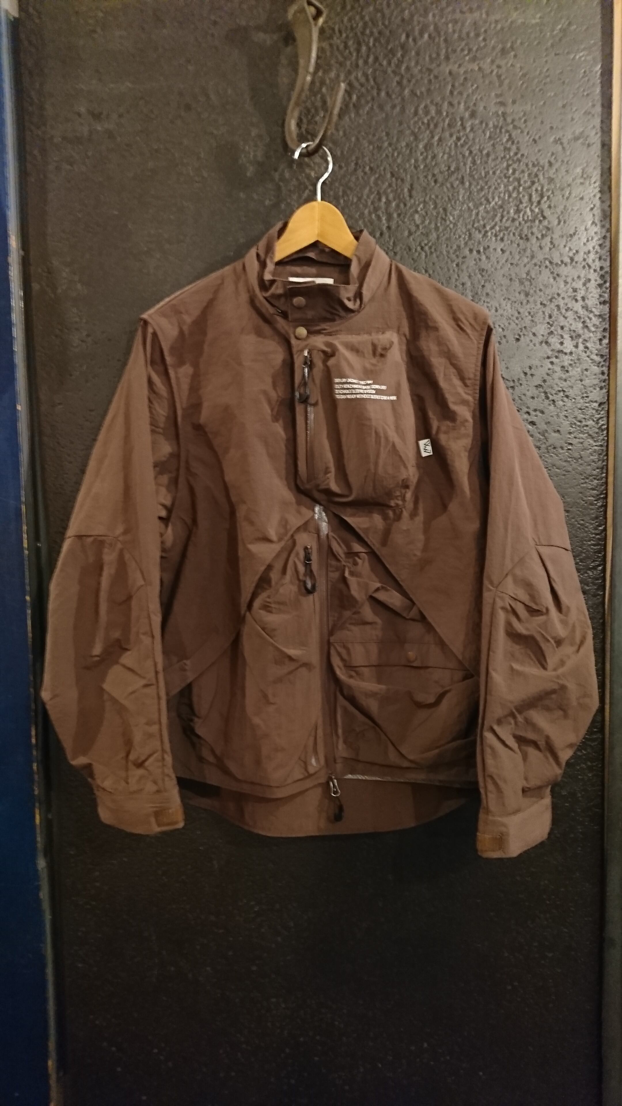 COMFY CMF OUTDOOR GARMENT "OVERLAY JACKET" Moca Color