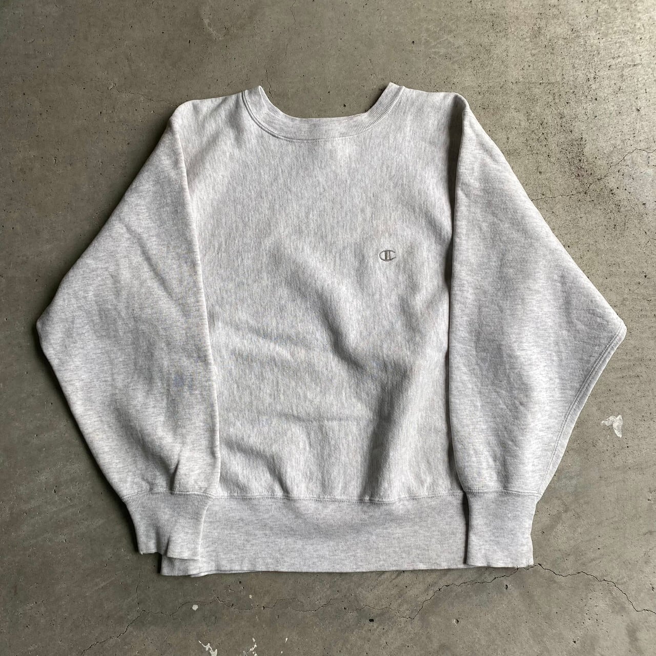 90年代 チャンピオン 刺繍タグ ワンポイントロゴ リバースウィーブ メンズM 古着 USA製 Champion REVERSE WEAVE 90S  ビンテージ ヴィンテージ スウェット トレーナー ライトグレー 【スウェット】【new22】【SW20】【AN20】 | cave ...