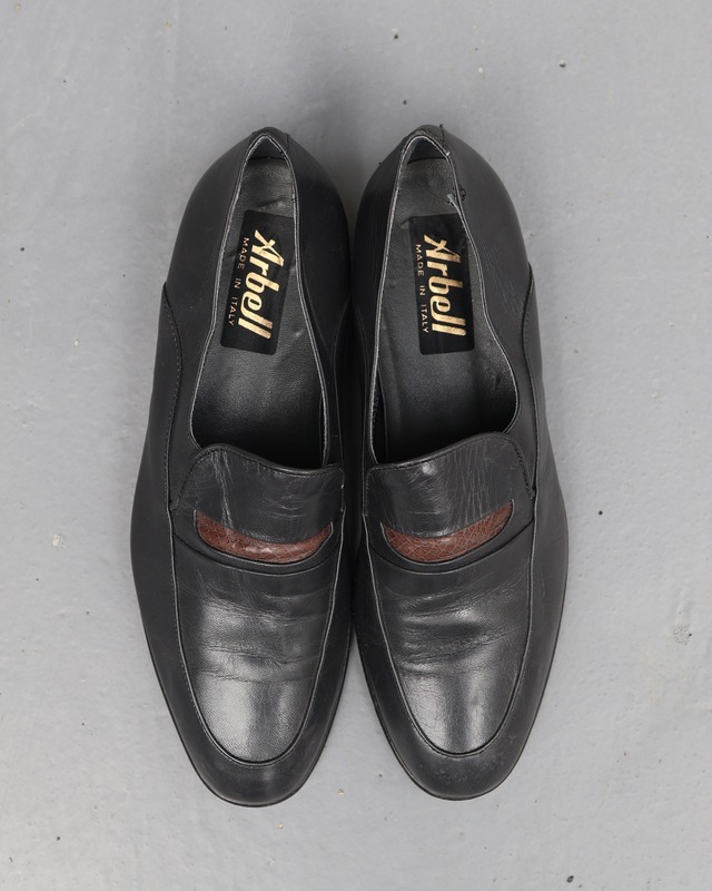 Two-tone coin loafers