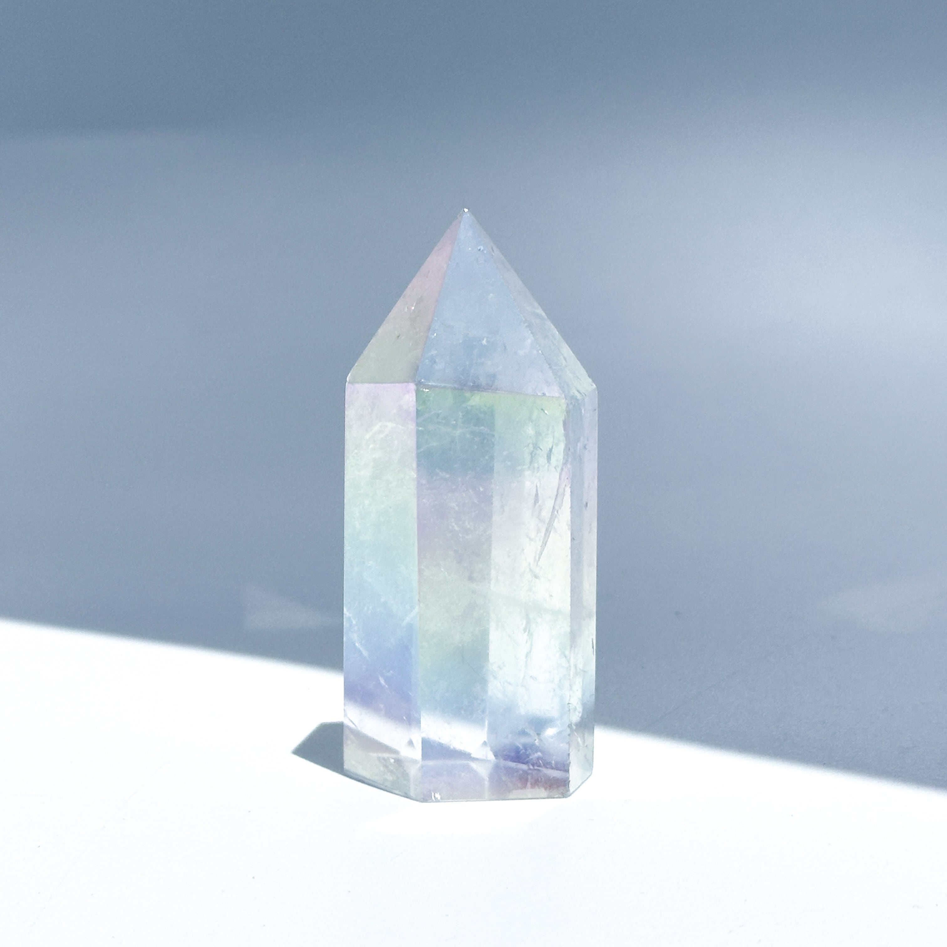 透明感◎エンジェルオーラクォーツ タワー 01◇ Angel Aura Quartz ◇天然石・鉱物・パワーストーン・インテリア