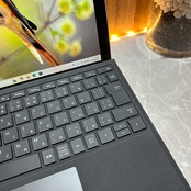 『大人気 2in1モデル』Microsoft Surface Pro i5第10世代 SSD256GB ノートパソコン