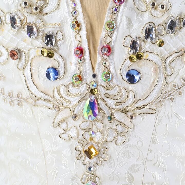 バレエ 衣装 チュチュ エトワール ドンキ 花嫁 白 金 コンクール 発表