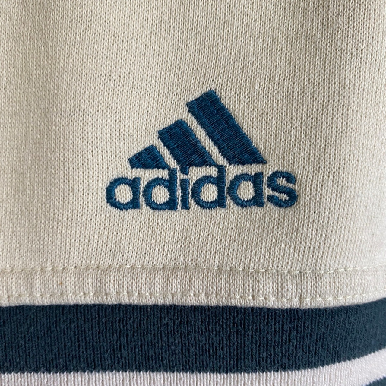 adidas アディダス ワンポイントロゴ 刺繍 スウェット メンズ? 古着 