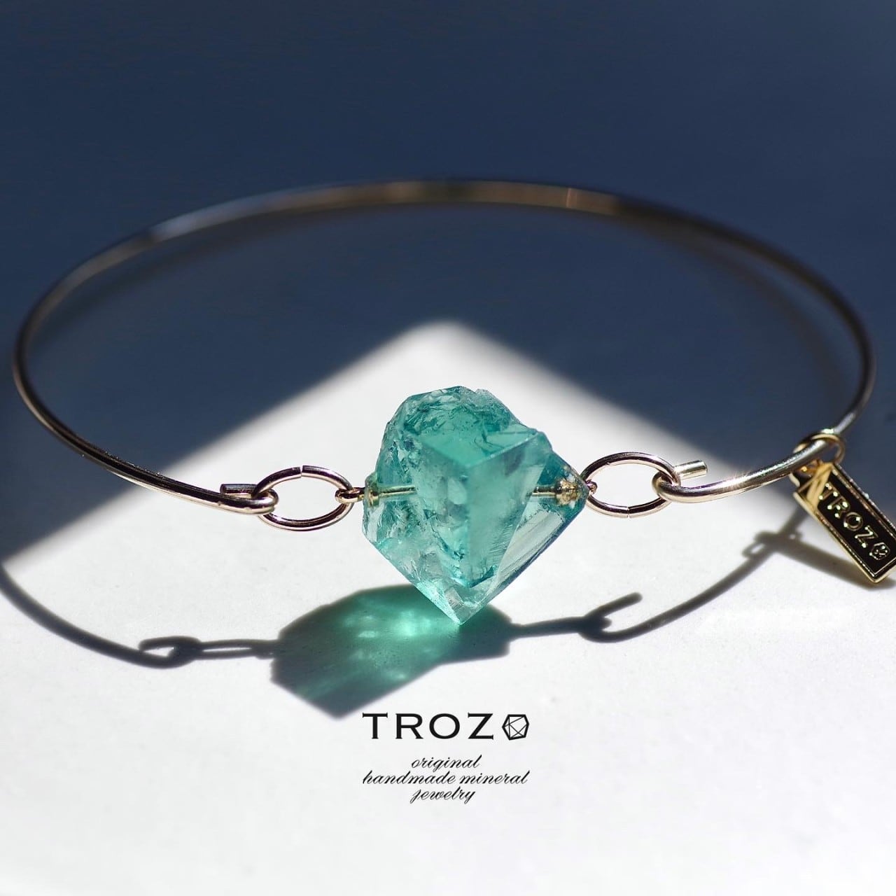 Fluorite Fest | TROZO 鉱物原石の天然石アクセサリーブランド