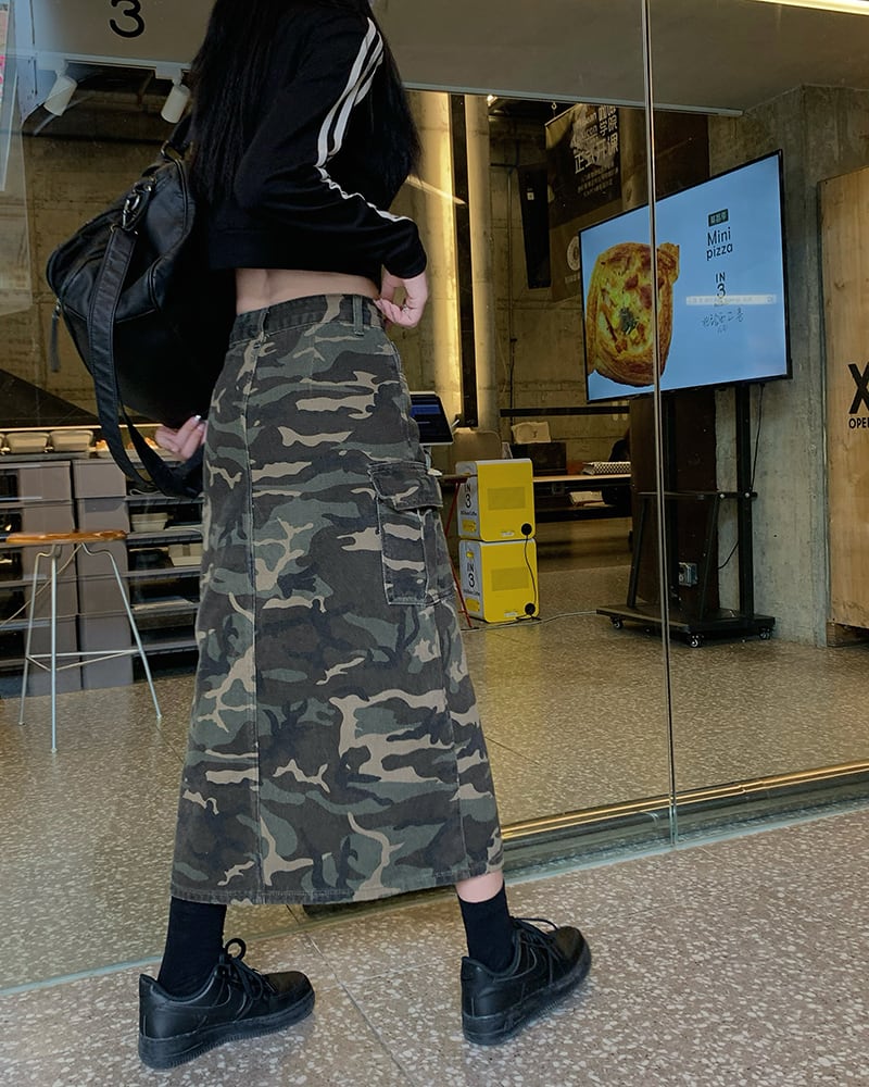 カーゴロング丈スカート 迷彩柄 カモフラージュ柄 秋冬 カジュアル