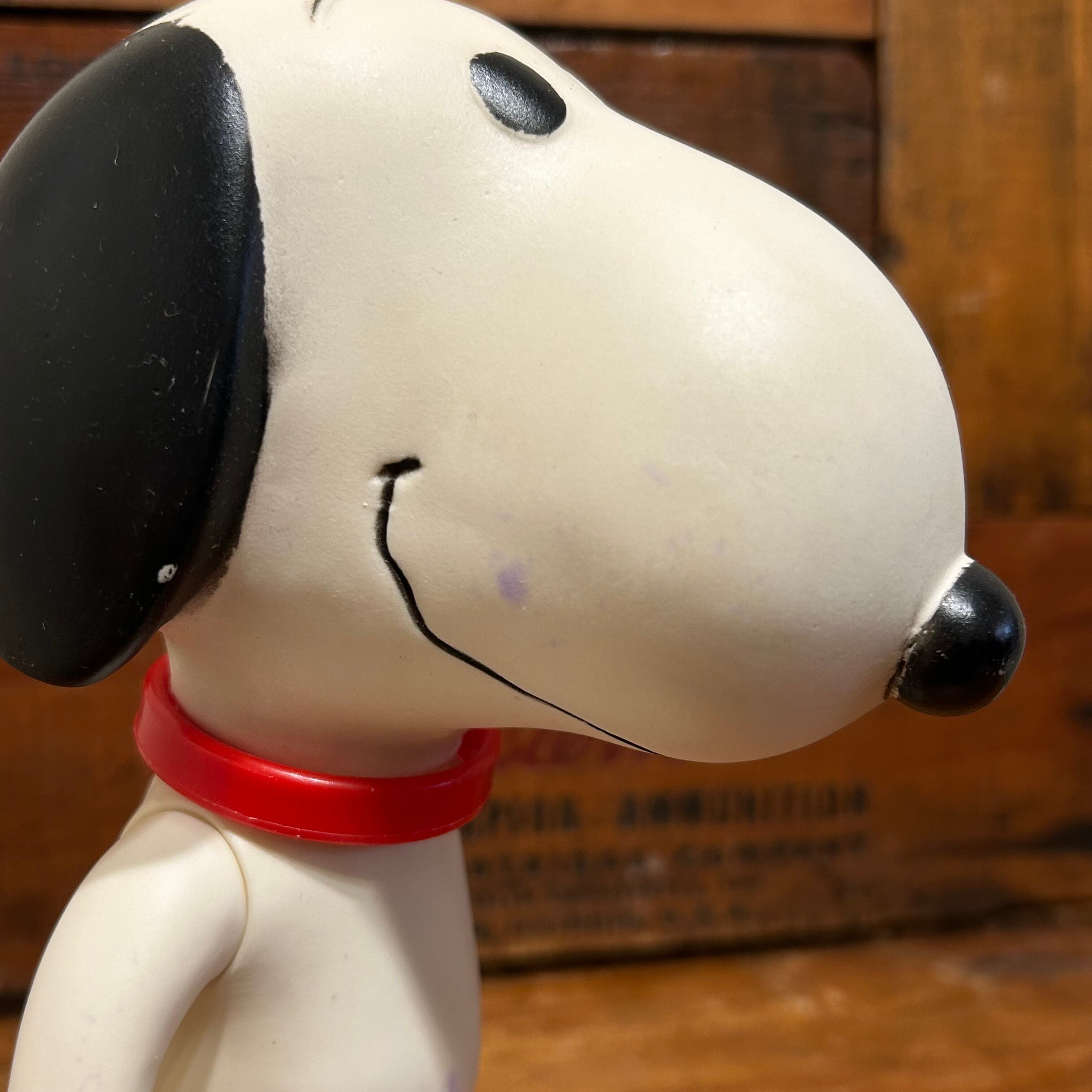 スヌーピー フィギュア KTC UNITED FEATURE SYND ピーナッツ D-336