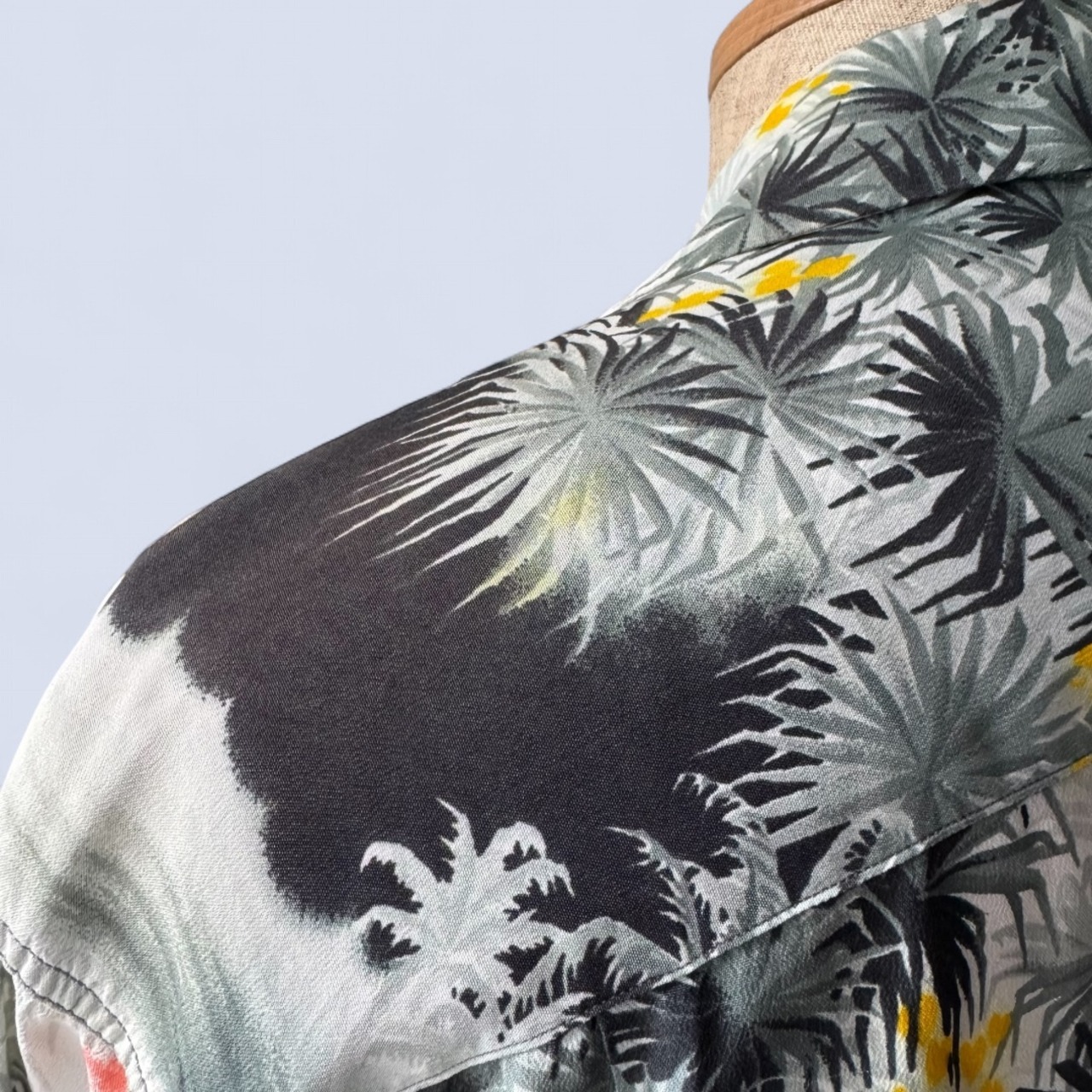 Alii Lole HAWAIIAN RAYON SHIRT