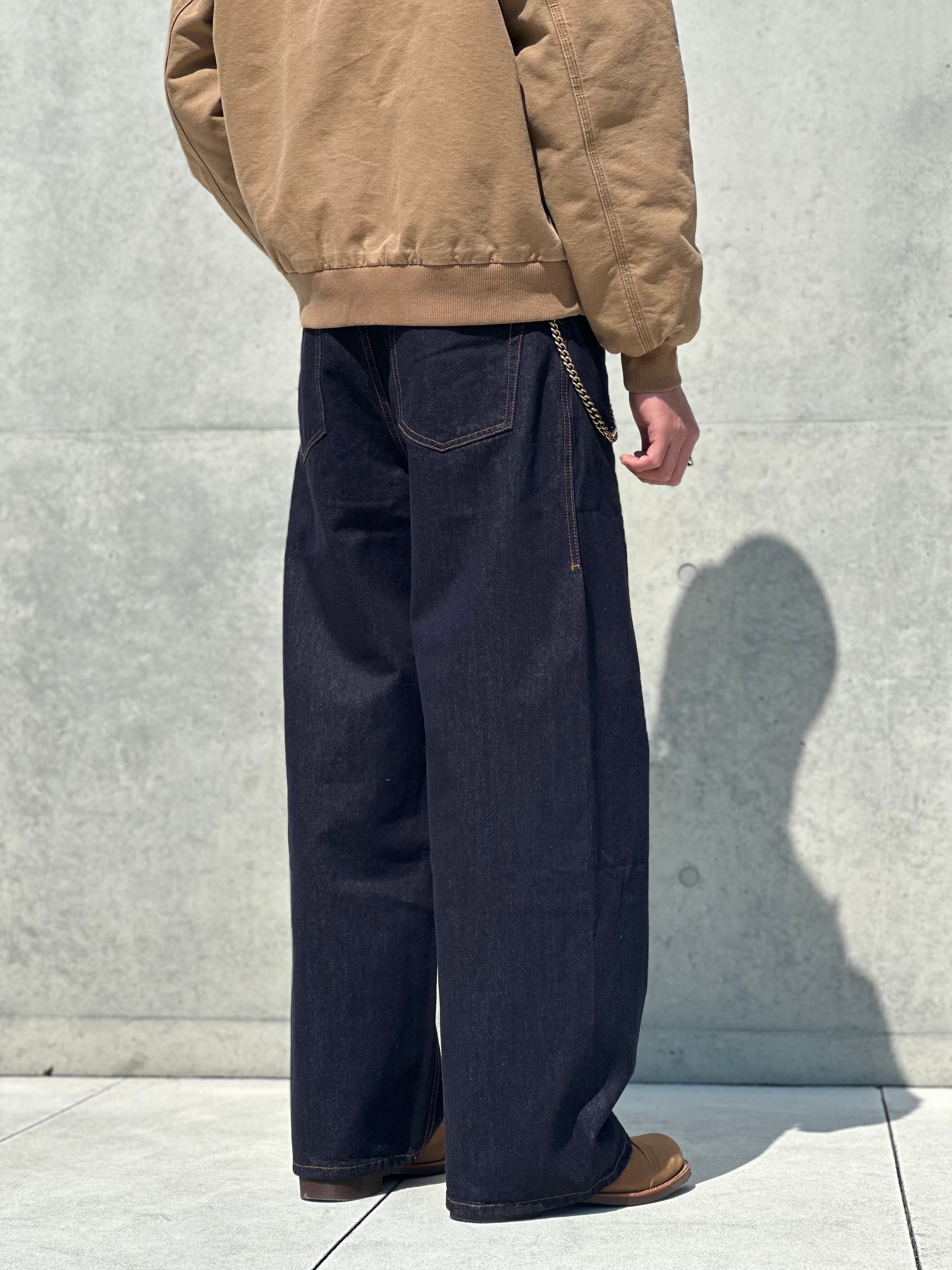 週間ランキング2位】Classic Buckle Semi-Wide Denim | 【ボトムス専門