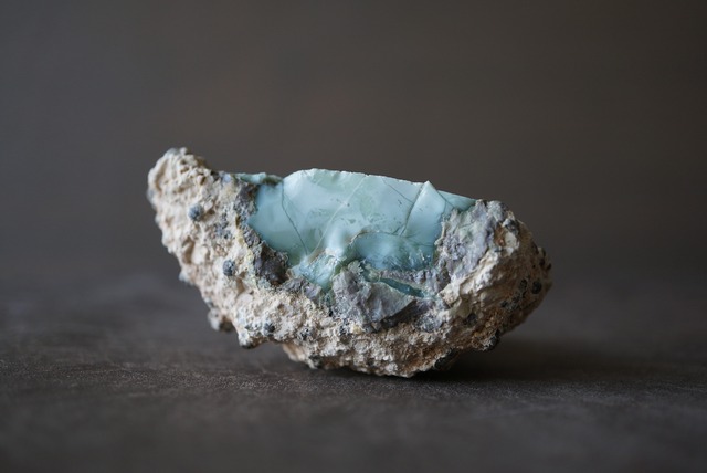 ハンガリー産オパール Blue Opal 957