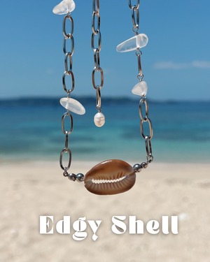 Edgy Shell Necklace