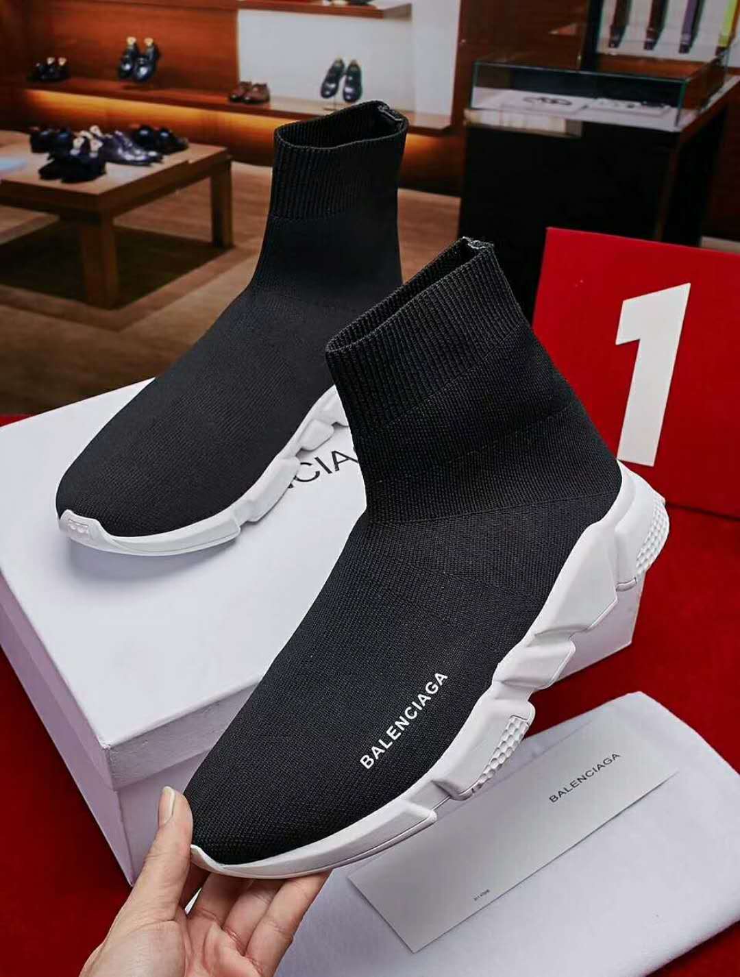 BALENCIAGA バレンシアガ Speed Trainers バレンシアガ スピード