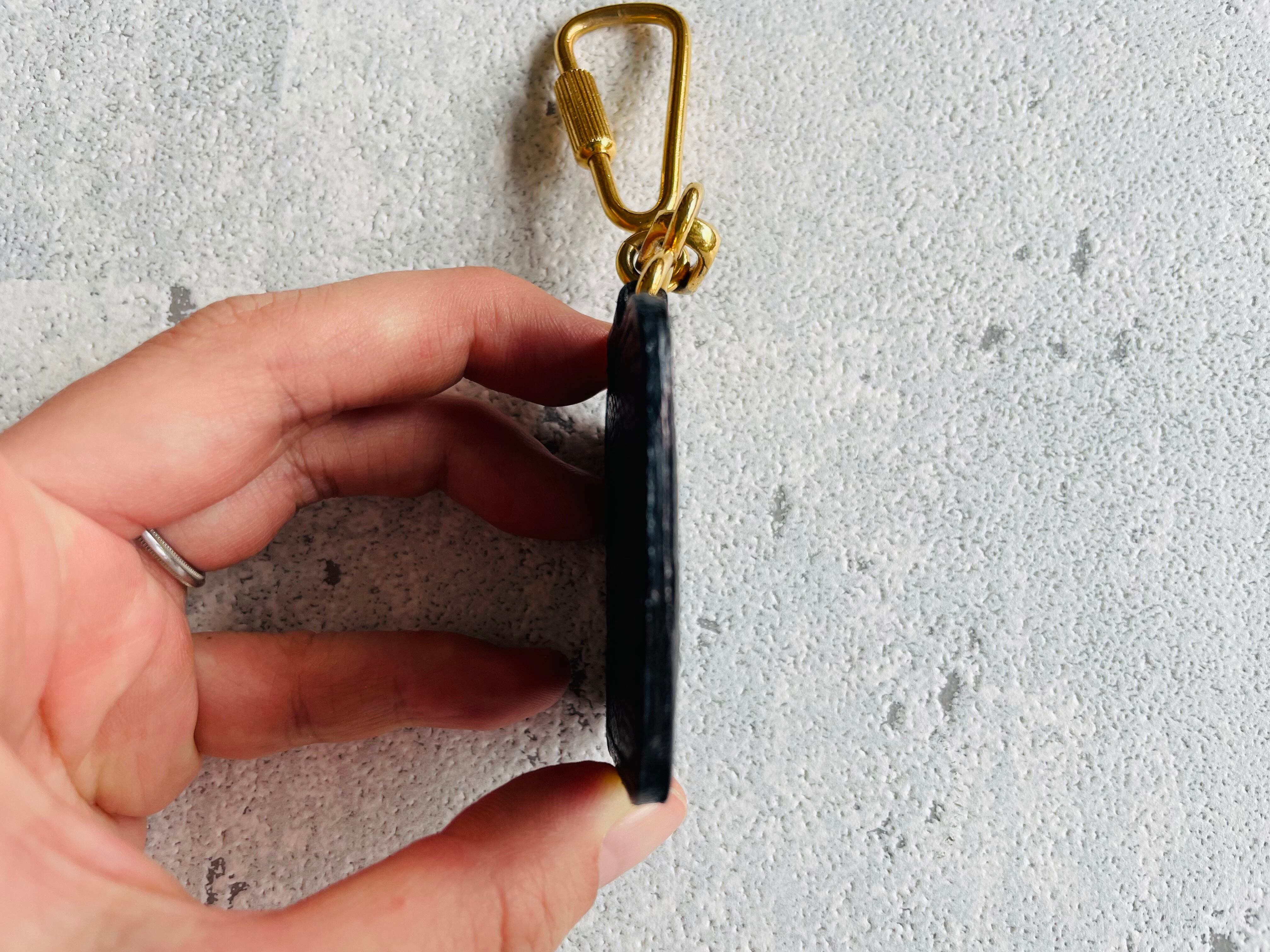 LOEWE アナグラム型押し キーリング ブラック ロエベ | Petit luxe Vintage