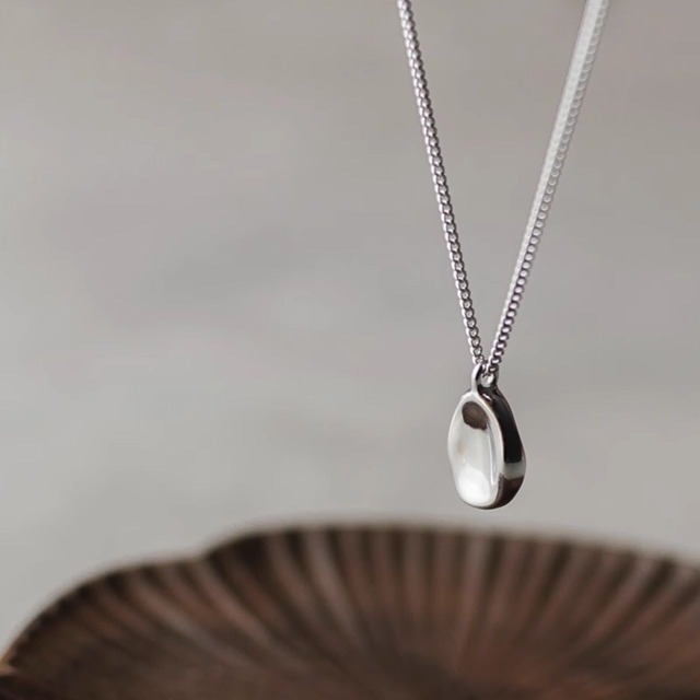 しずくチャーム シンプルシルバーネックレス Ln00133