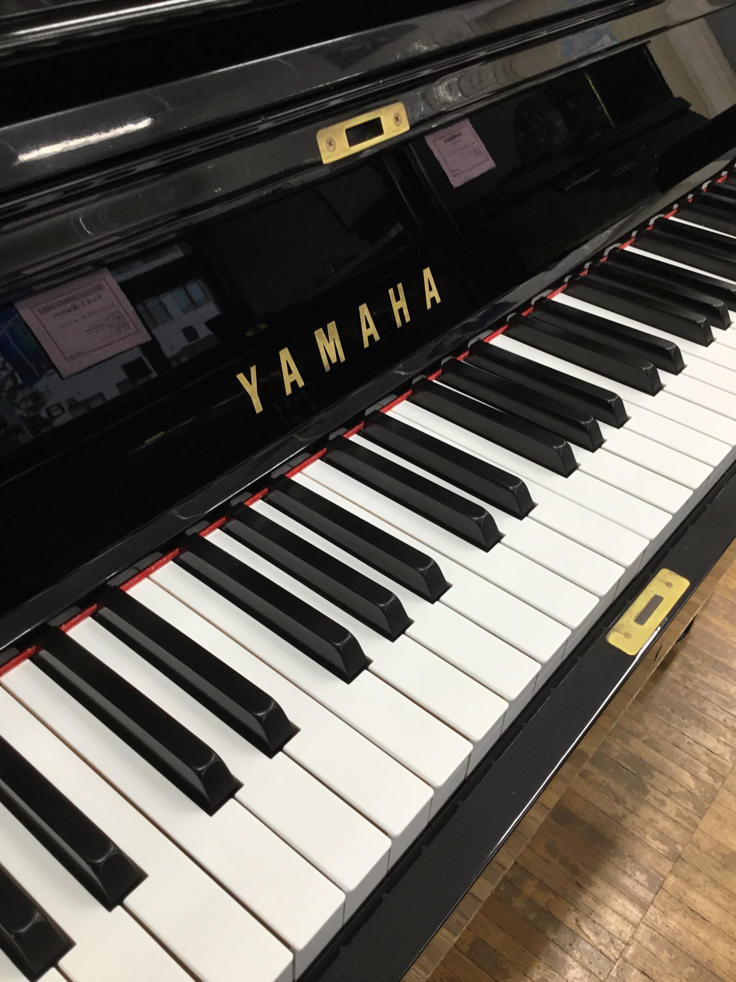 中古ピアノ　ヤマハ　UX−5