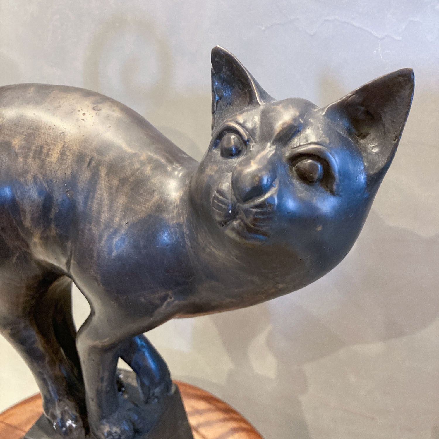 銅製置物 ねこ | Dua-アクセサリーパーツショップ