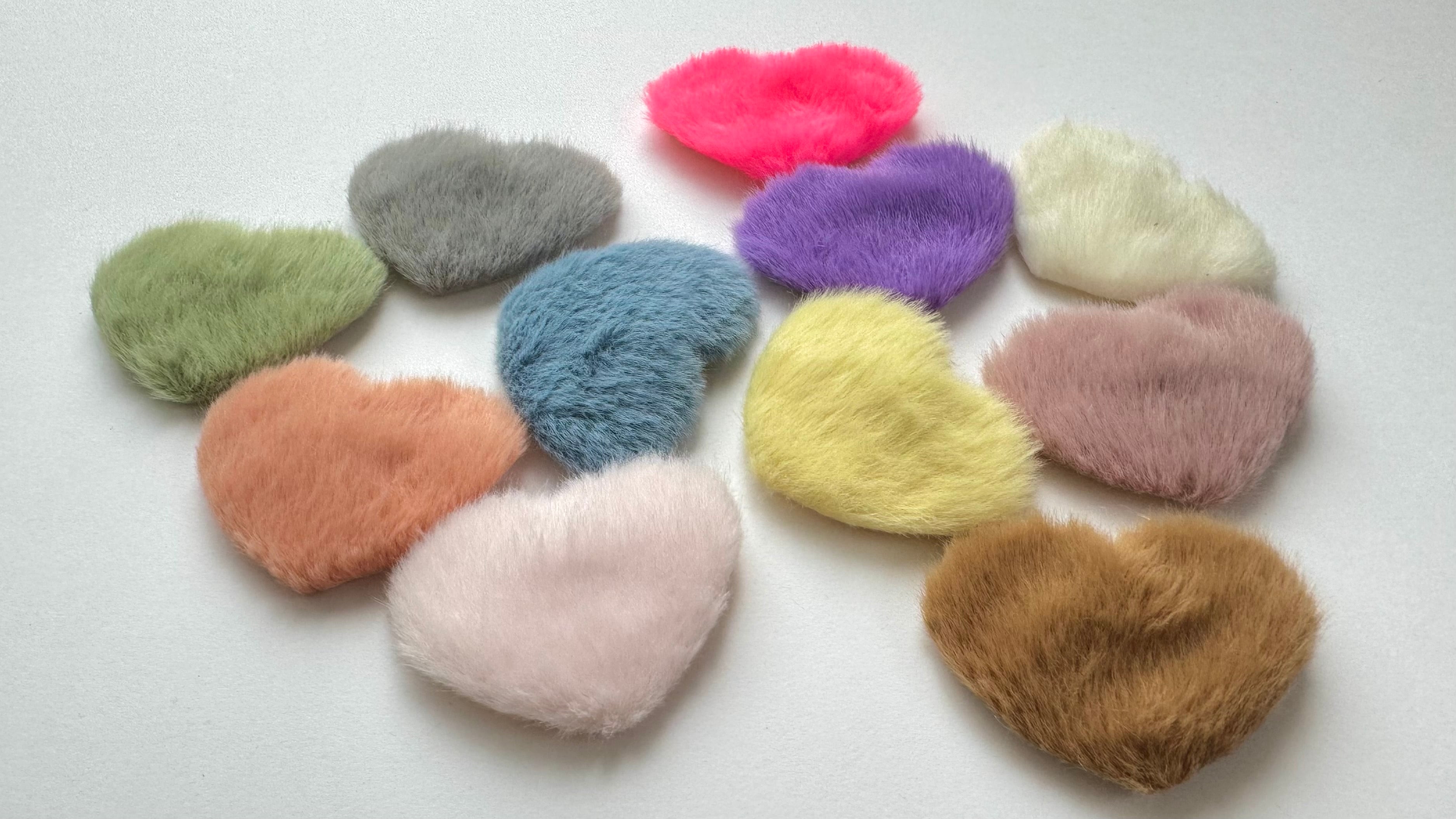 即納】ふわふわハートヘアピン | yumyumyummy