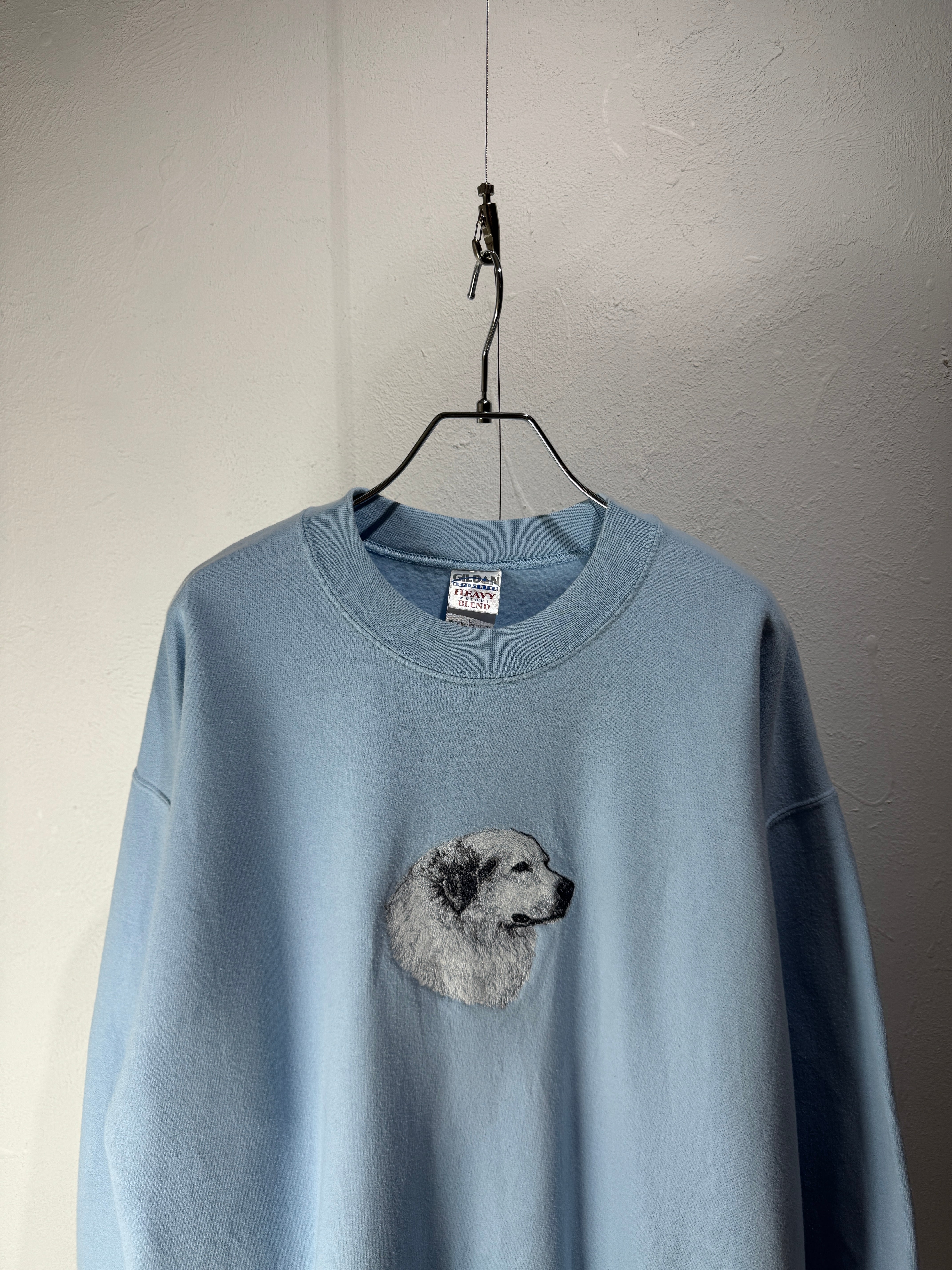 00’s “Great Pyrenees” Dog Art Embroidery Sweatshirt