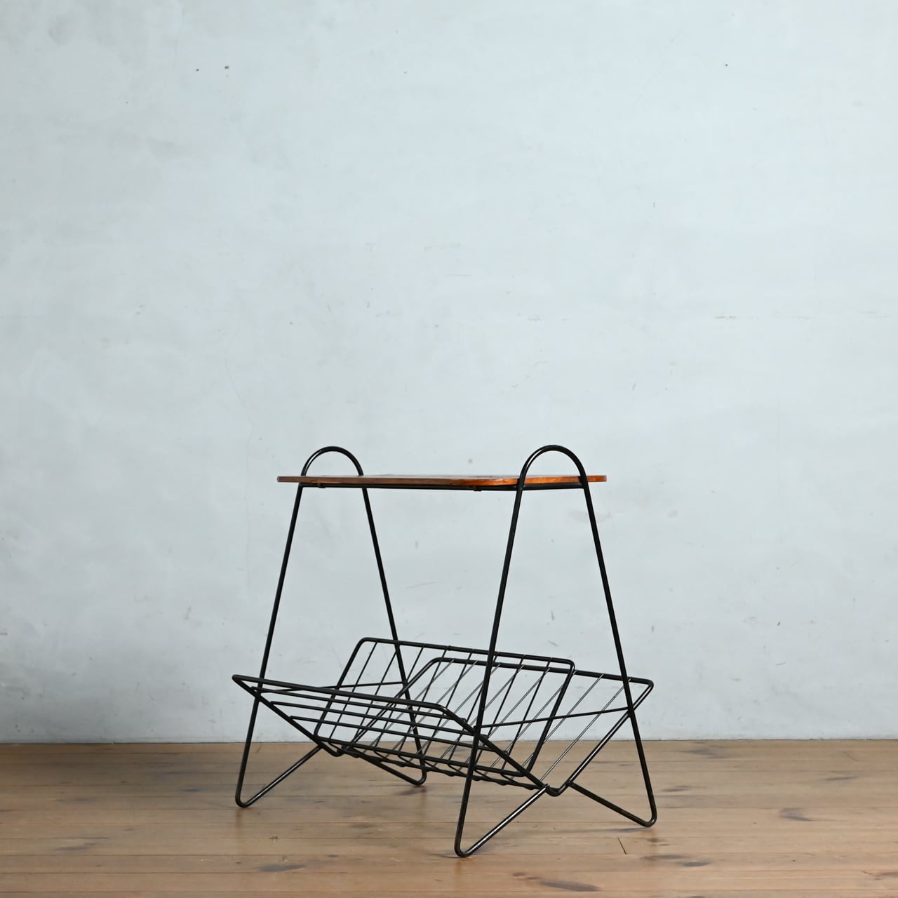 マガジンラック 収納雑貨 アンティーク ビンテージ家具 古道具 Magazine Rack / マガジンラック〈収納・本棚・ディスプレイ