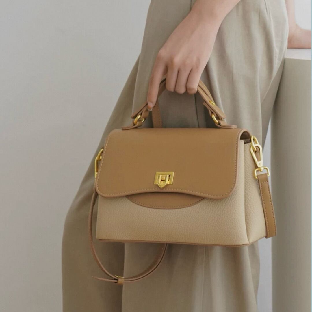 Big flap double fastner one handle and shoulder bag 00111