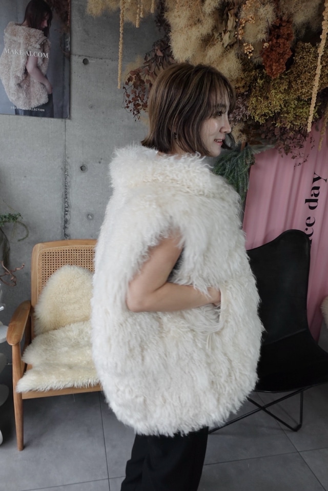（PRE ORDER）２WAYリアルラムファー×グースダウンベスト