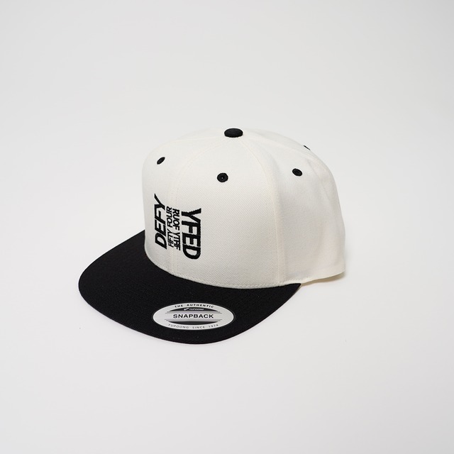 CAP  002 WHITE